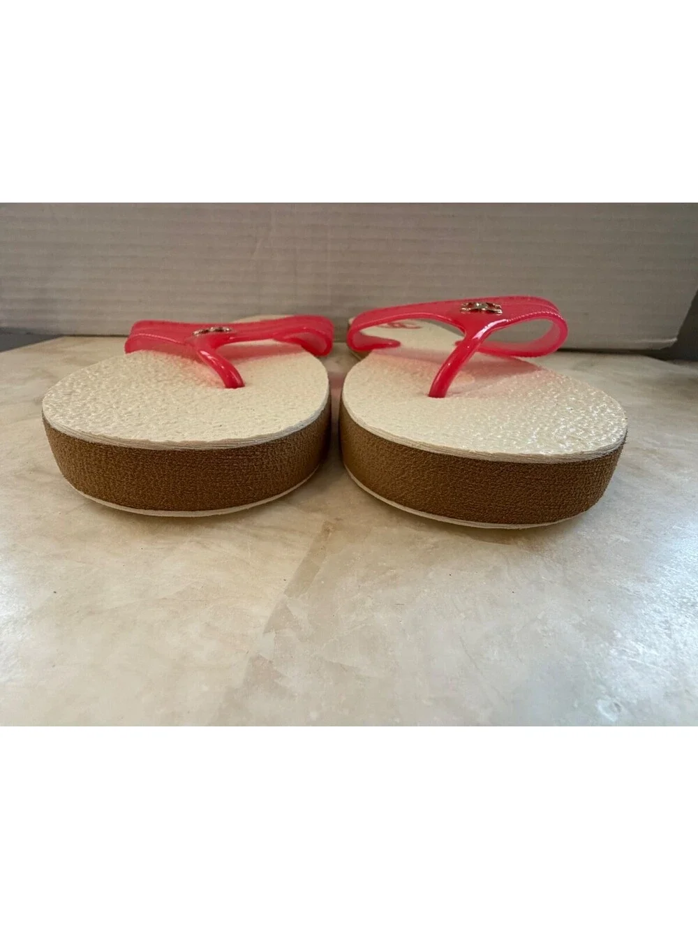 Authentic CHANEL Jelly Thong Sandals - Fuchsia Pink/Cream Size 38 - Pristine/NEW